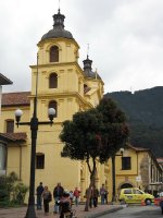 Eglise La Candeleria Eglise jaune.
