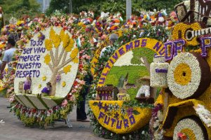 Décorations de fleurs.