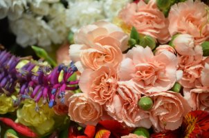 Décorations de fleurs.